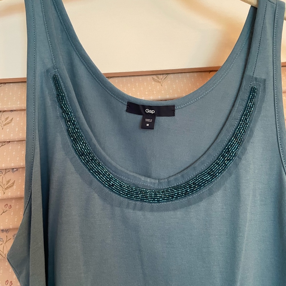 Gap Sleeveless Top